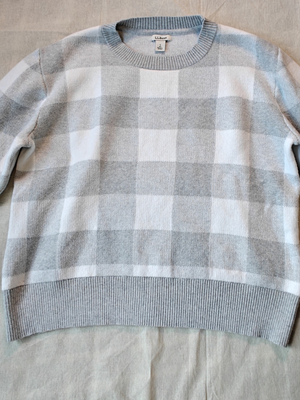 L.L. Bean Women's Gray and White Check Knit Sweater
